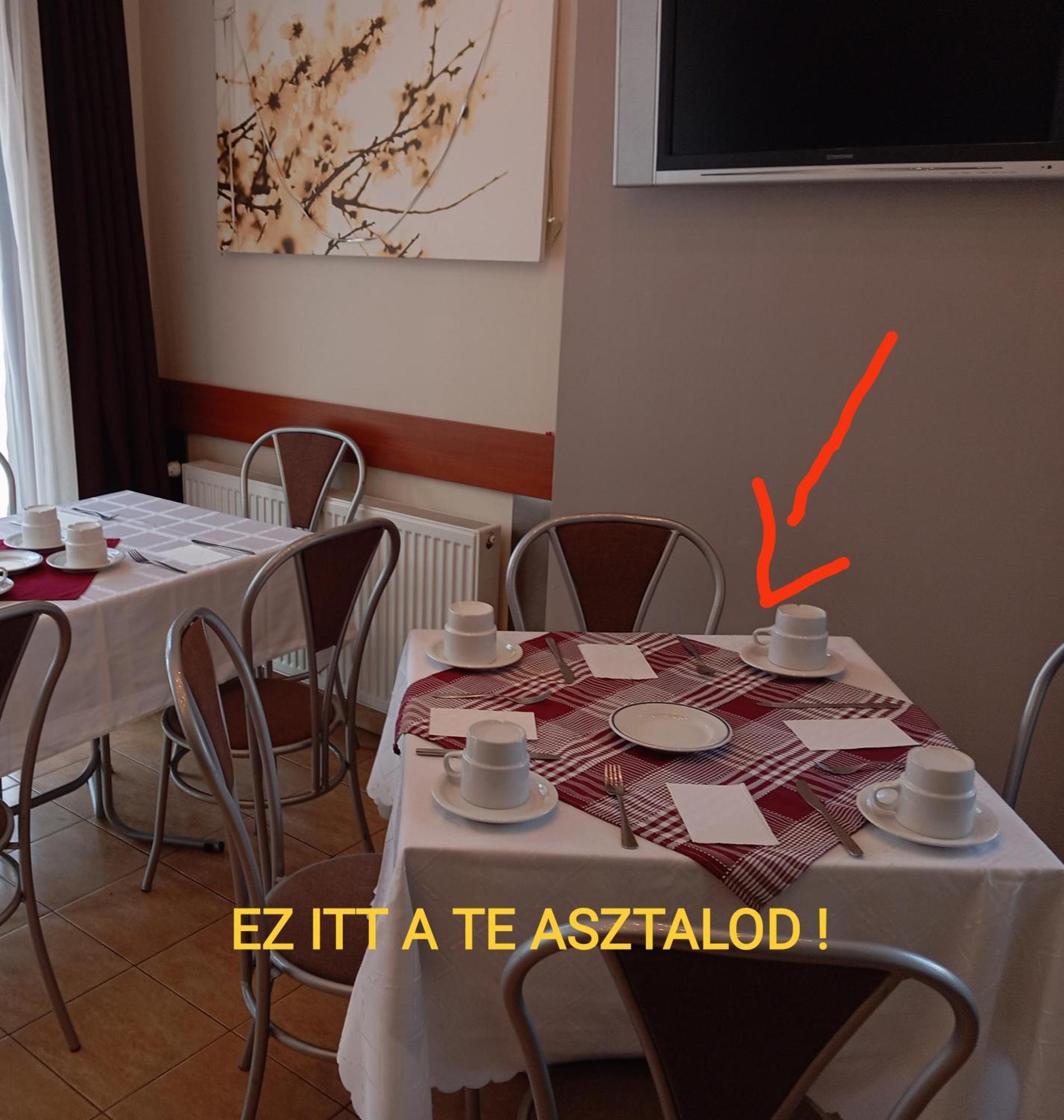 Hajdúszoboszló Hotel Pavai מראה חיצוני תמונה