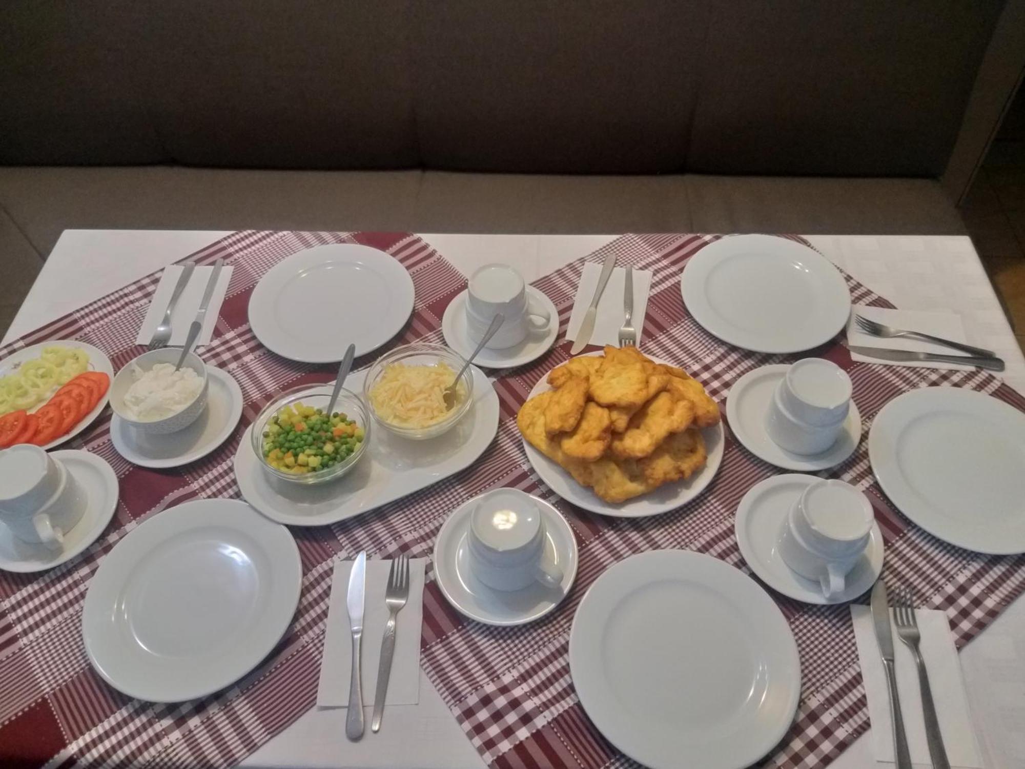 Hajdúszoboszló Hotel Pavai מראה חיצוני תמונה